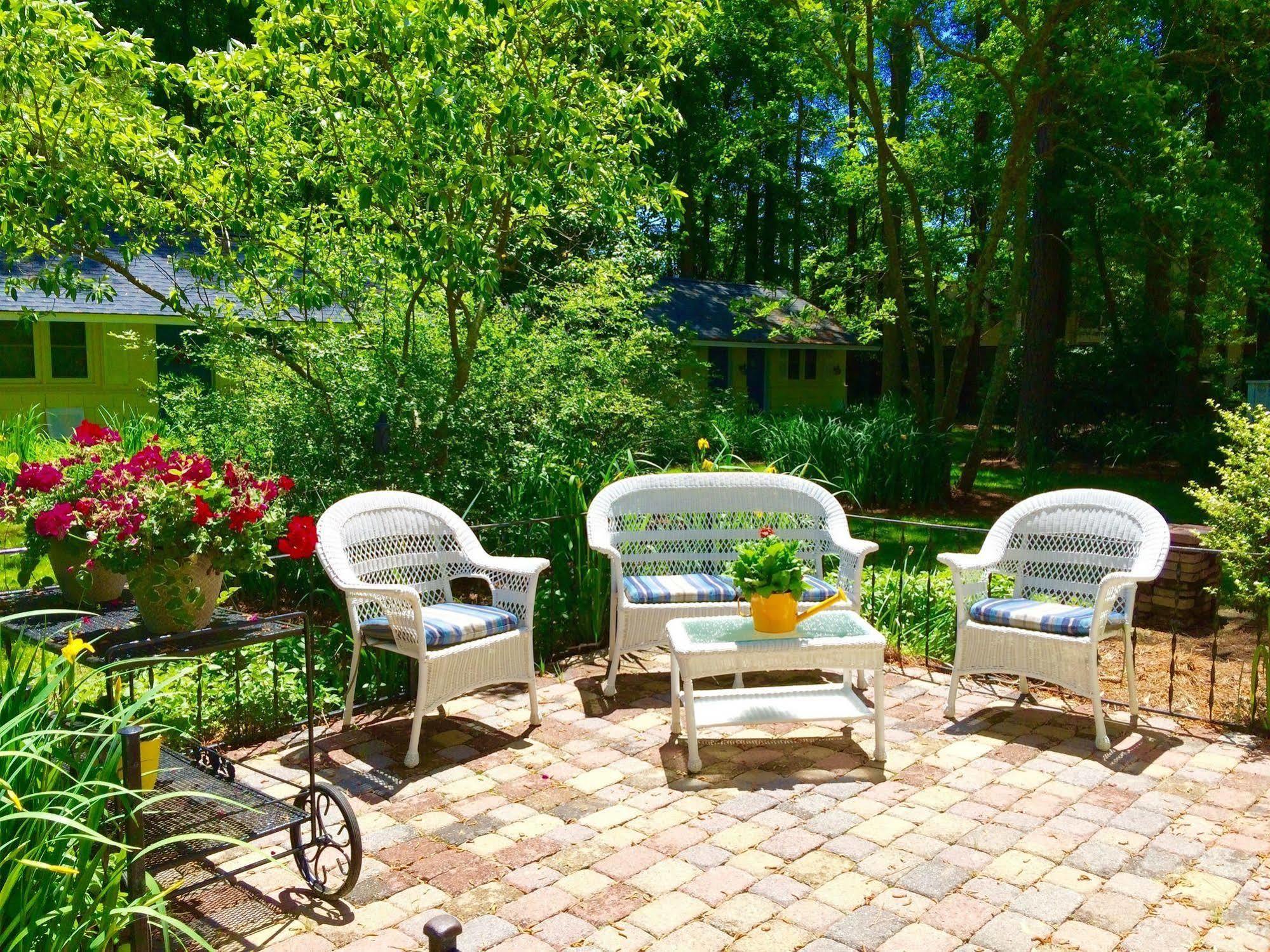 Meris Gardens B&B Bethany Beach Bagian luar foto