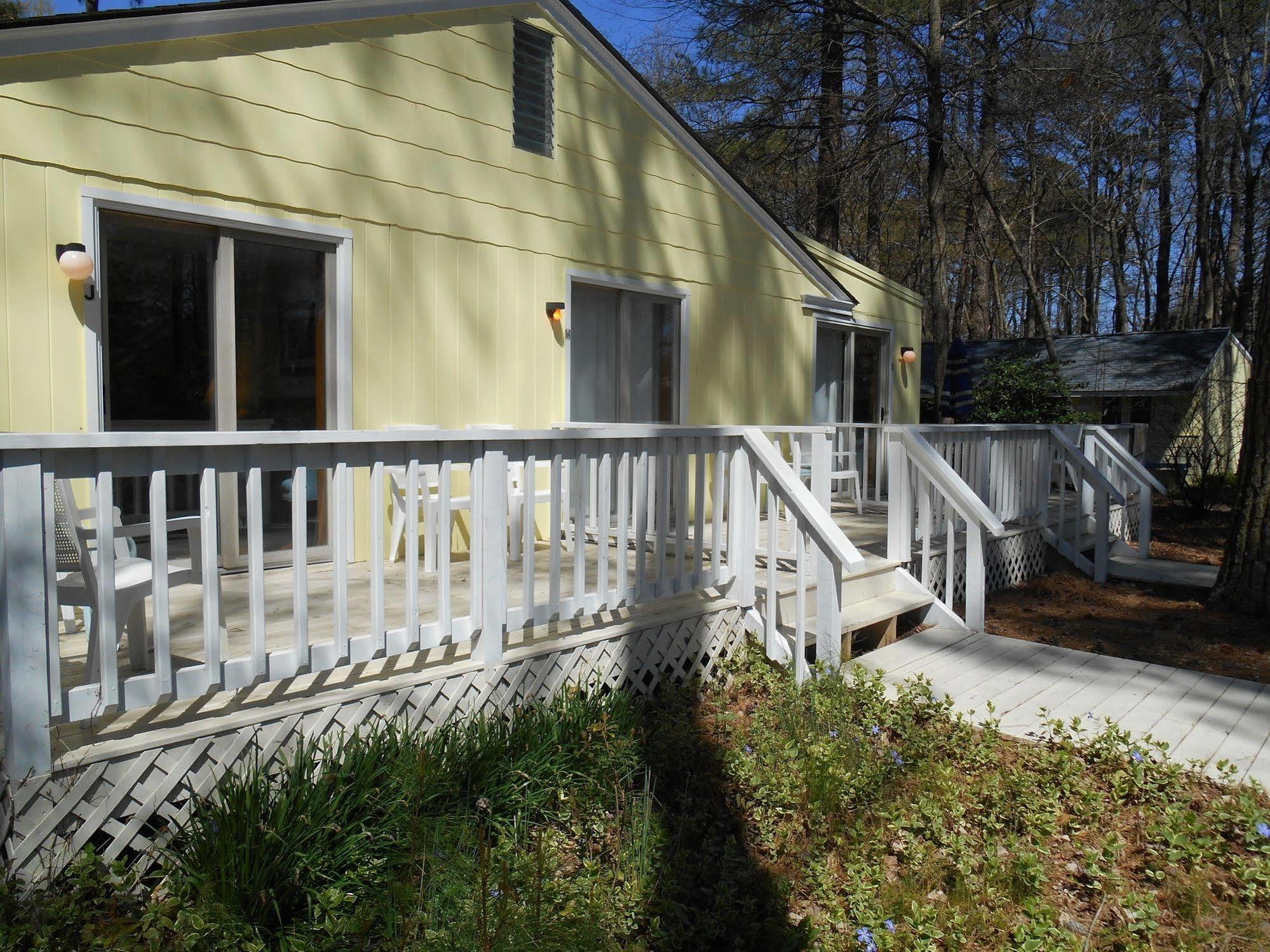 Meris Gardens B&B Bethany Beach Bagian luar foto