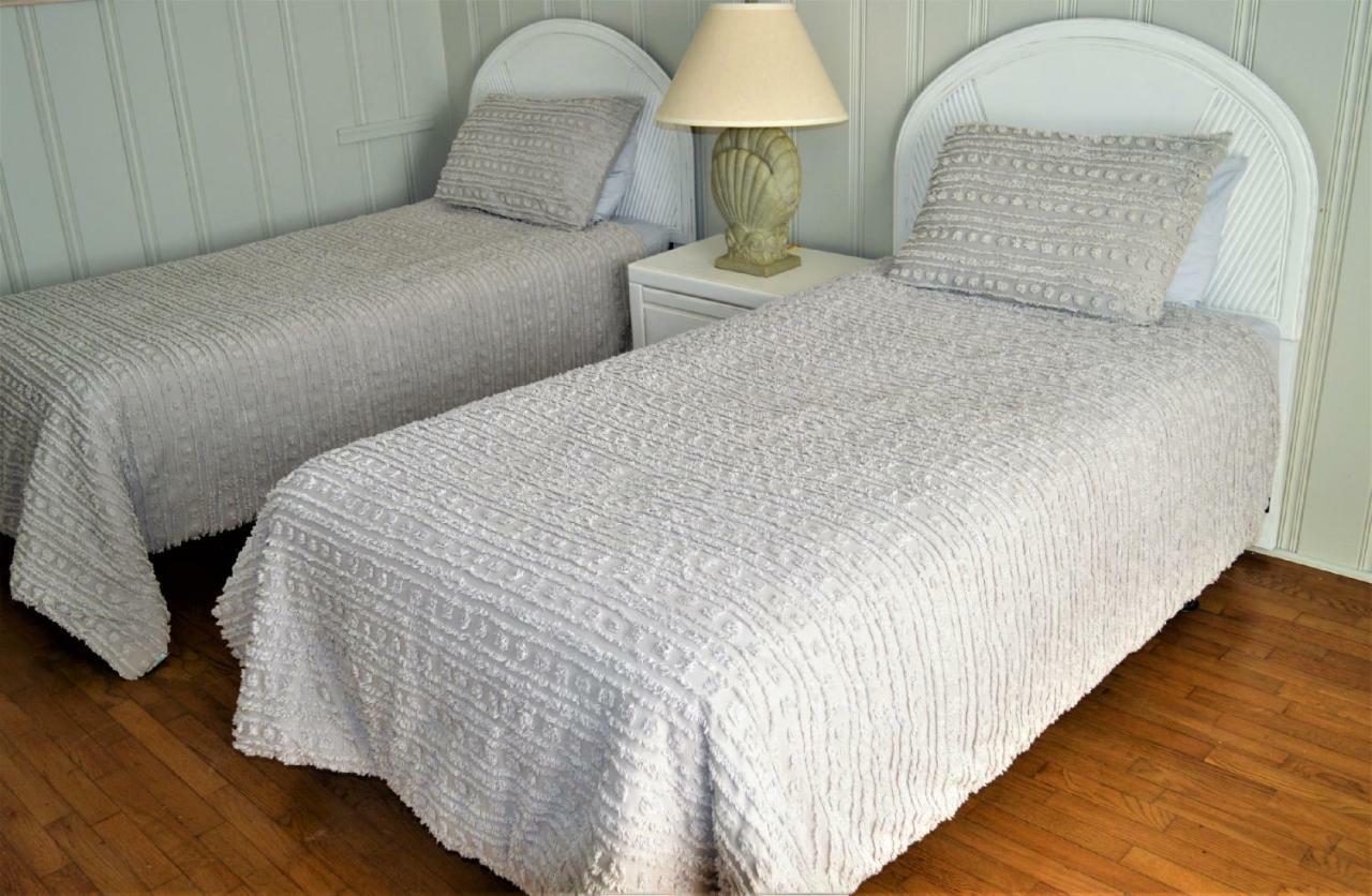 Meris Gardens B&B Bethany Beach Bagian luar foto