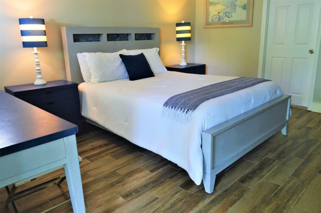 Meris Gardens B&B Bethany Beach Bagian luar foto